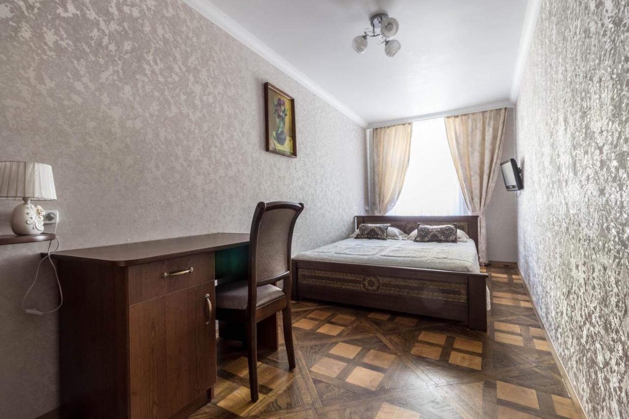 Apartments Near Rynok Square On Staroyevreyska And Fedorova Streets Lwów Zewnętrze zdjęcie